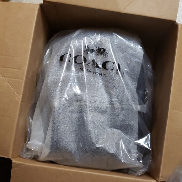 100% authentic Coach Academy Backpack - Picture 10 of 10